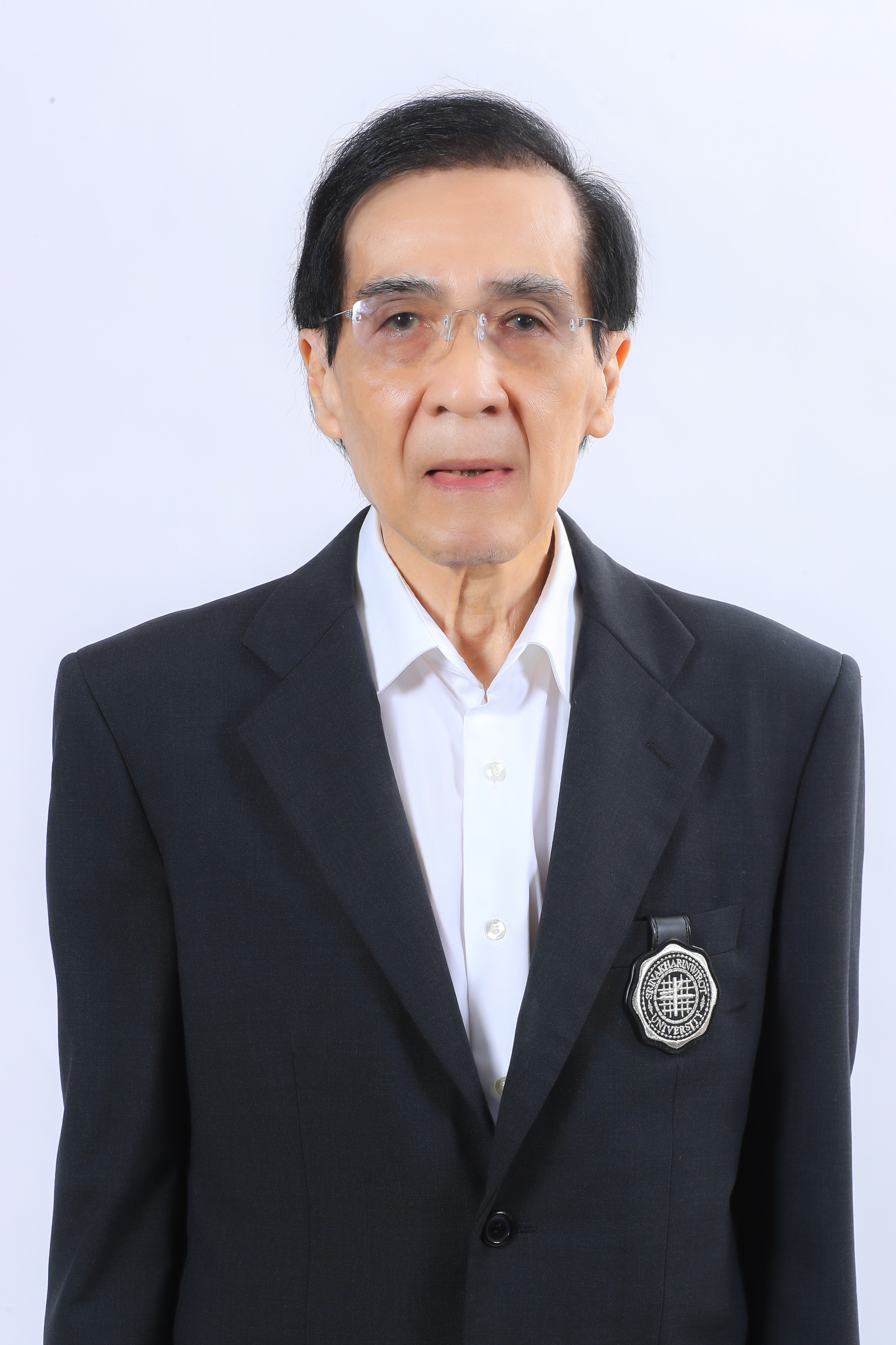 นายโสภณ สุภาพงษ์