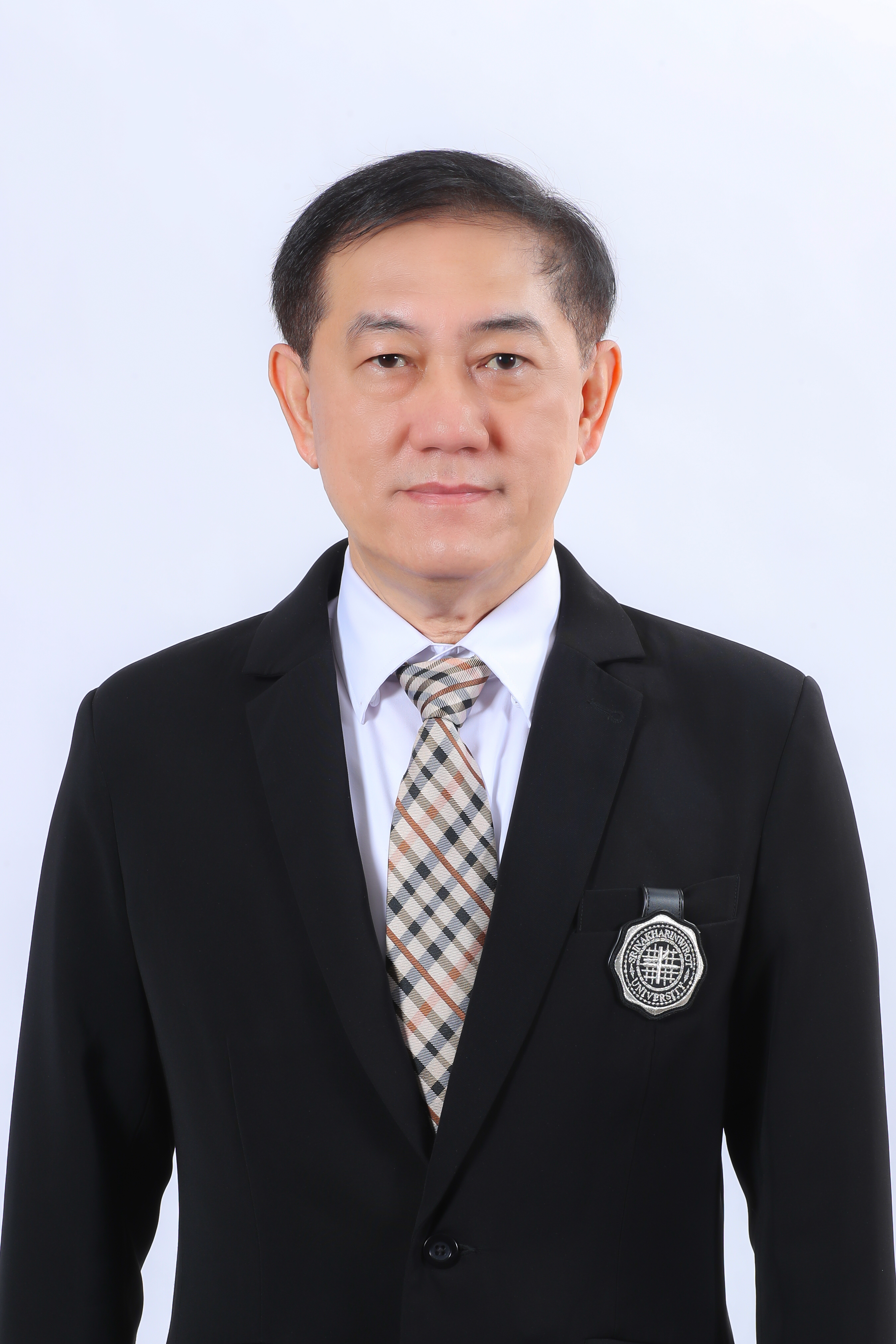 ศาสตราจารย์ ดร.ประยุทธ อัครเอกฒาลิน